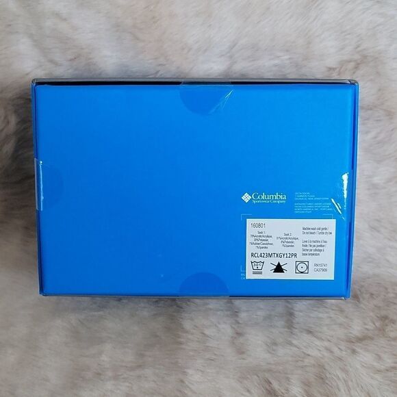 COLUMBIA MEN'S WINTER THEME SOCKS, NEW IN BOX! - Picture 3 of 5